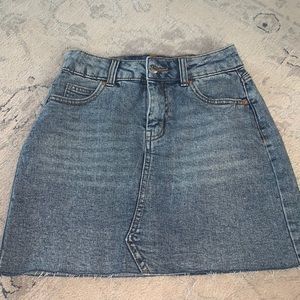 New wild fable Jean skirt
